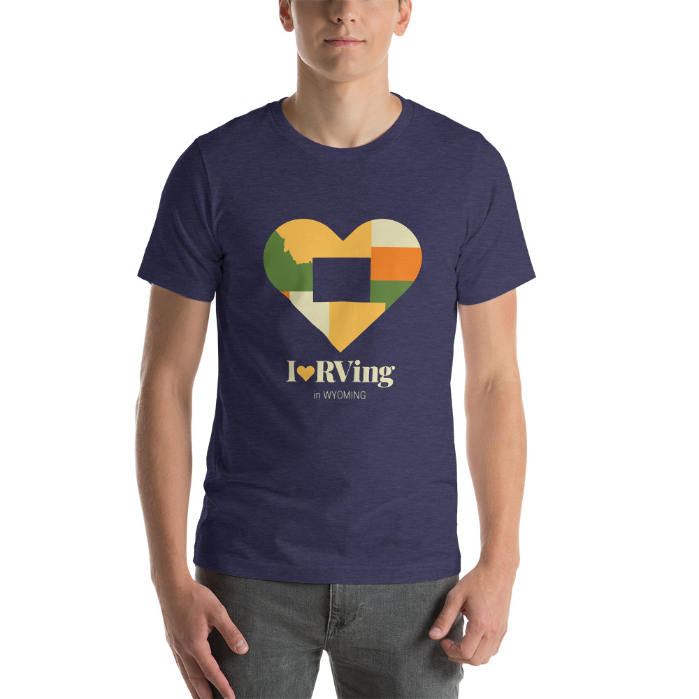 I Heart RVing in Wyoming | Short-Sleeve Unisex T-Shirt