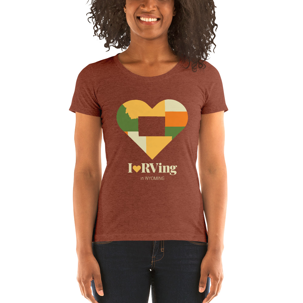I Heart RVing in Wyoming | Ladies’ short sleeve t-shirt