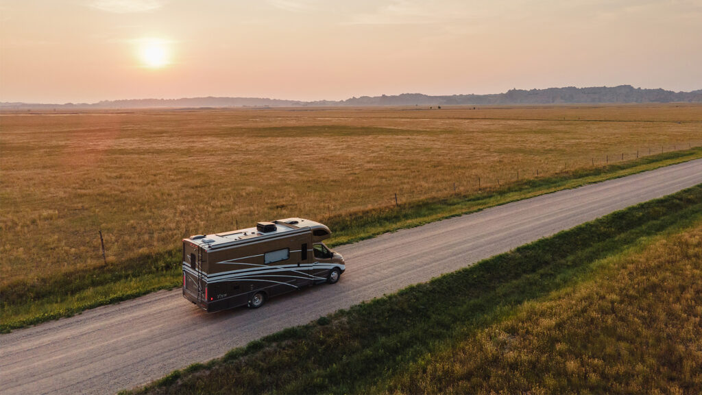 An image of an RV traveling throughout the country.